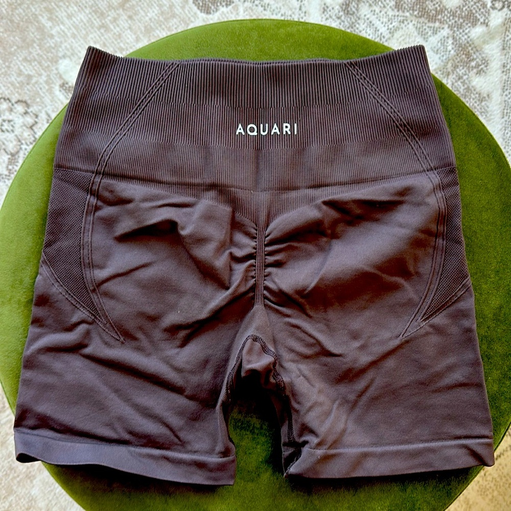 Aquari.co workout shorts